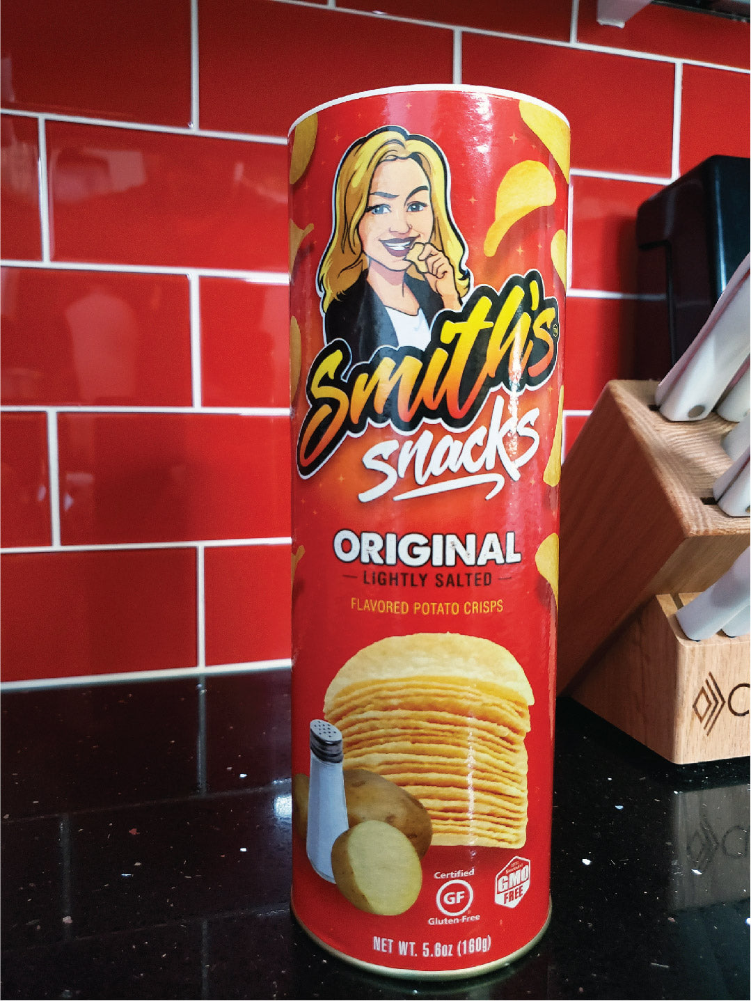 Snake in a Can Prank Gag - Smith's Snacks Potato Chip Can Snake Joke